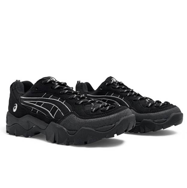 Asics Gel Pickax Triple Black 1203A746-001